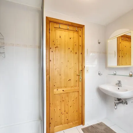 Beautiful In Durbuy With Garden بيت للعطل