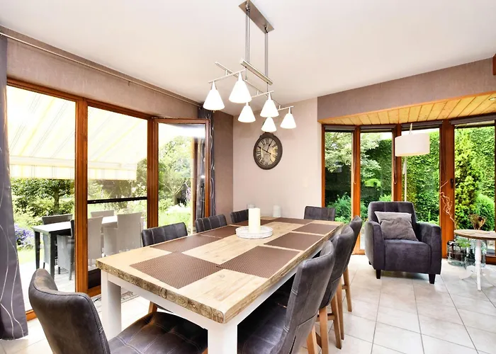 Beautiful In Durbuy With Garden