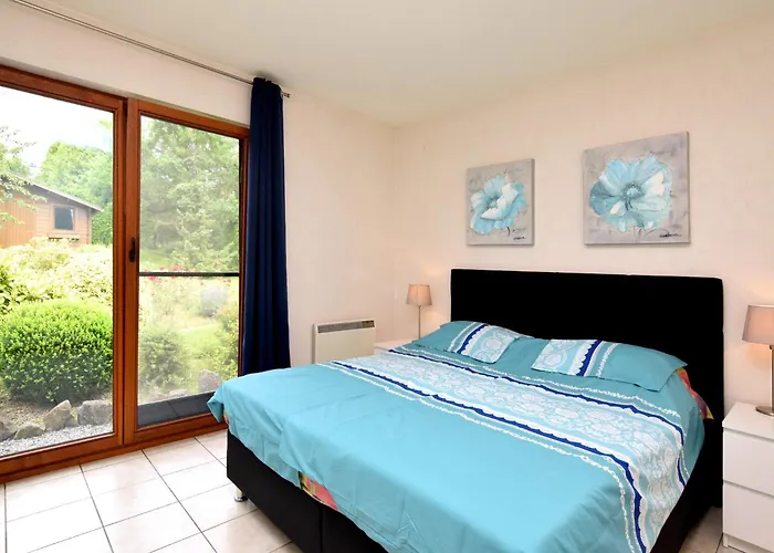 Beautiful In Durbuy With Garden Semesterbostad *