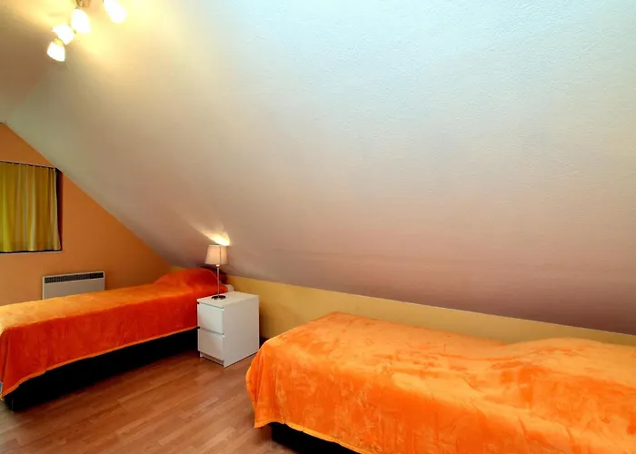 Beautiful In Durbuy With Garden Septon